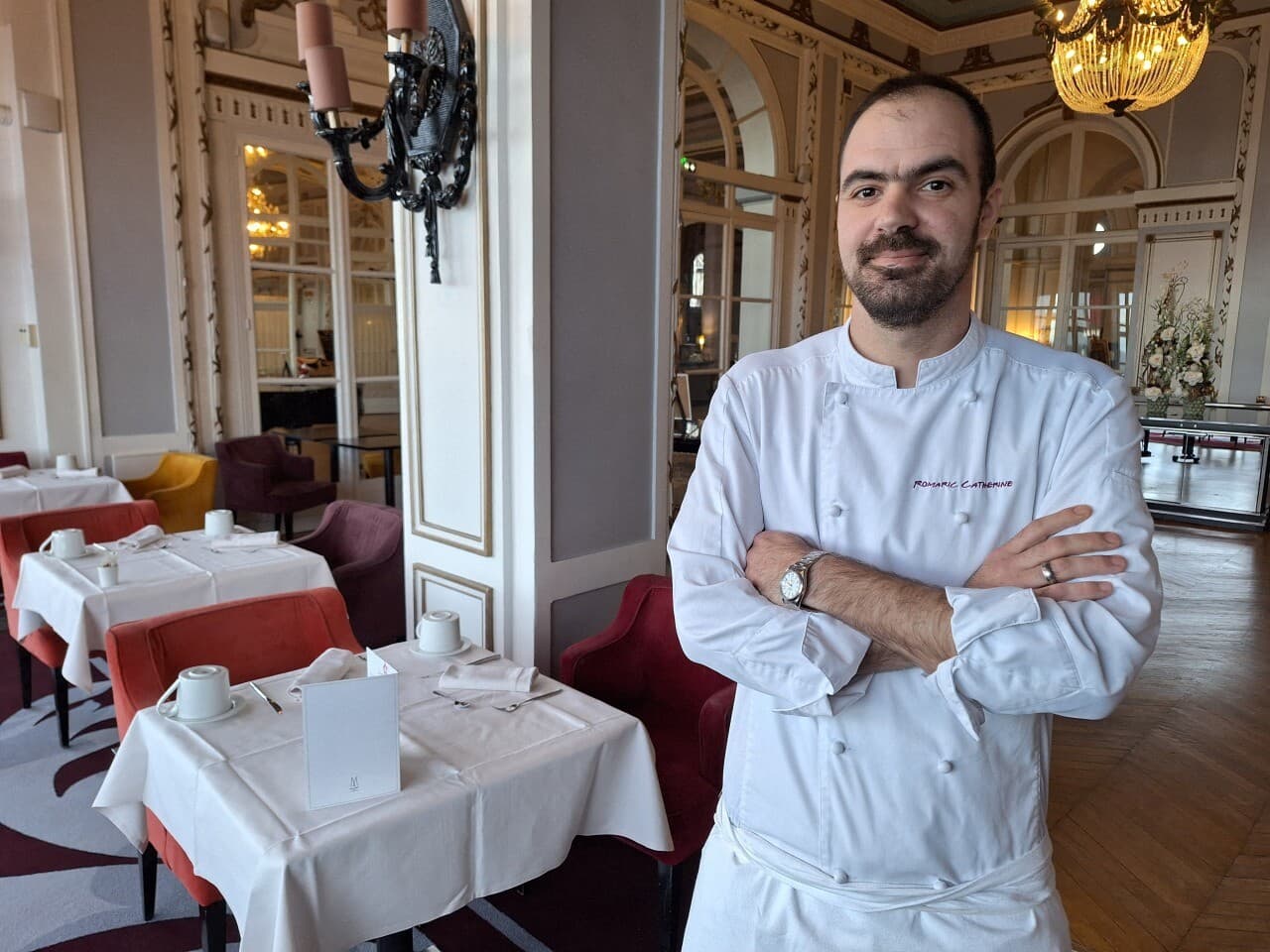 Excellence culinaire: Un chef français révolutionne l'art gastronomique