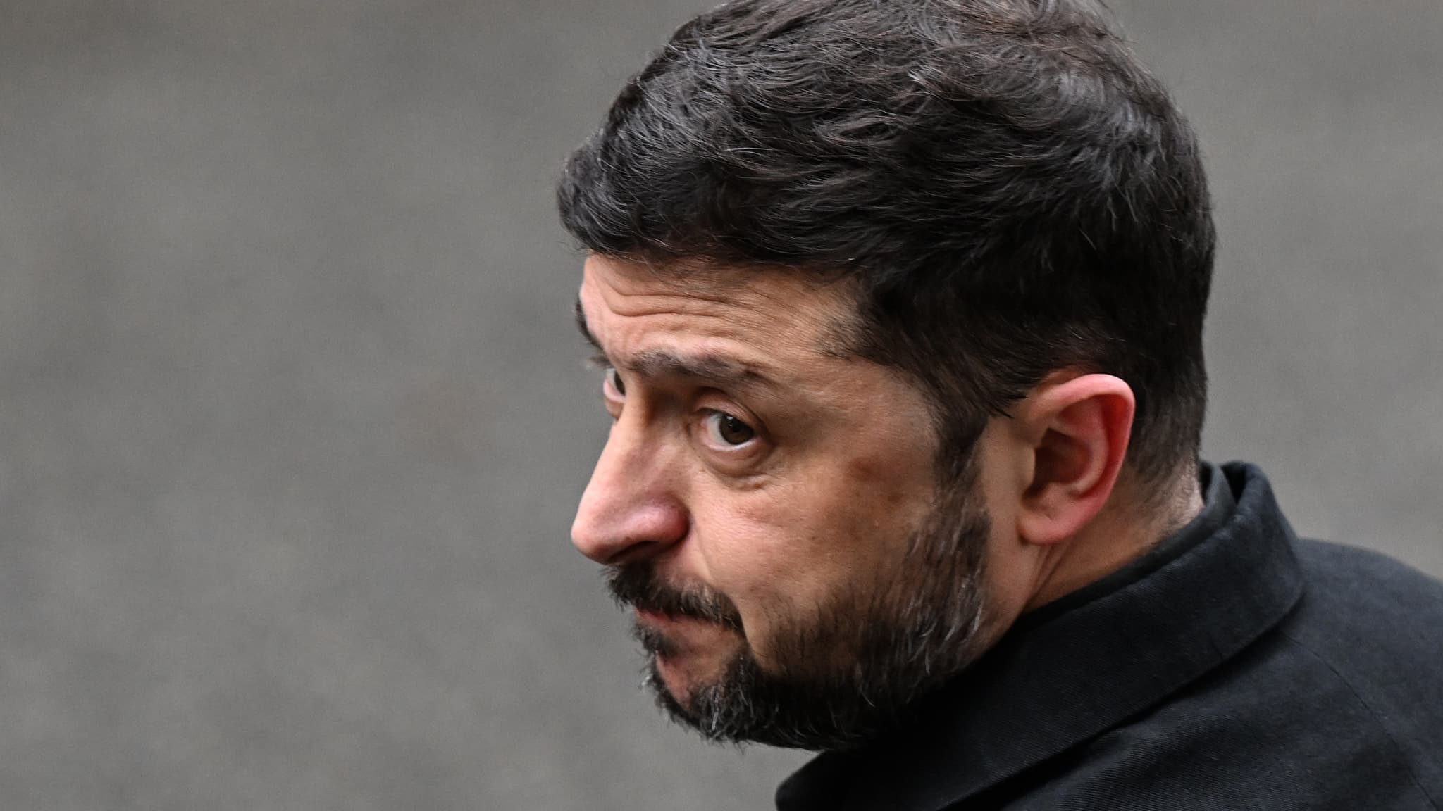 Trump pousse Zelensky vers des élections impossibles