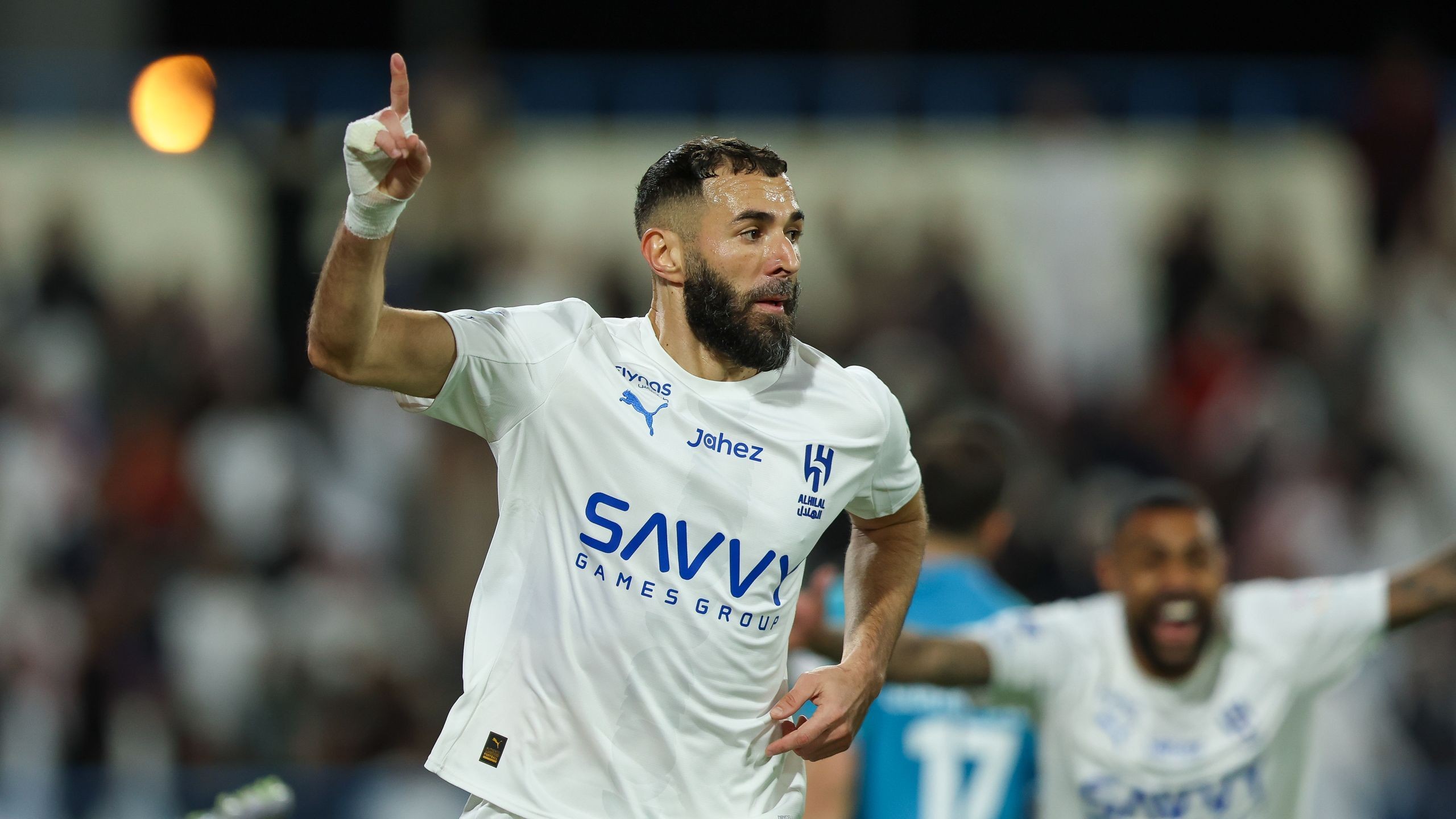 Mercato : Christian Kofane, la fierté camerounaise qui affole l'Europe