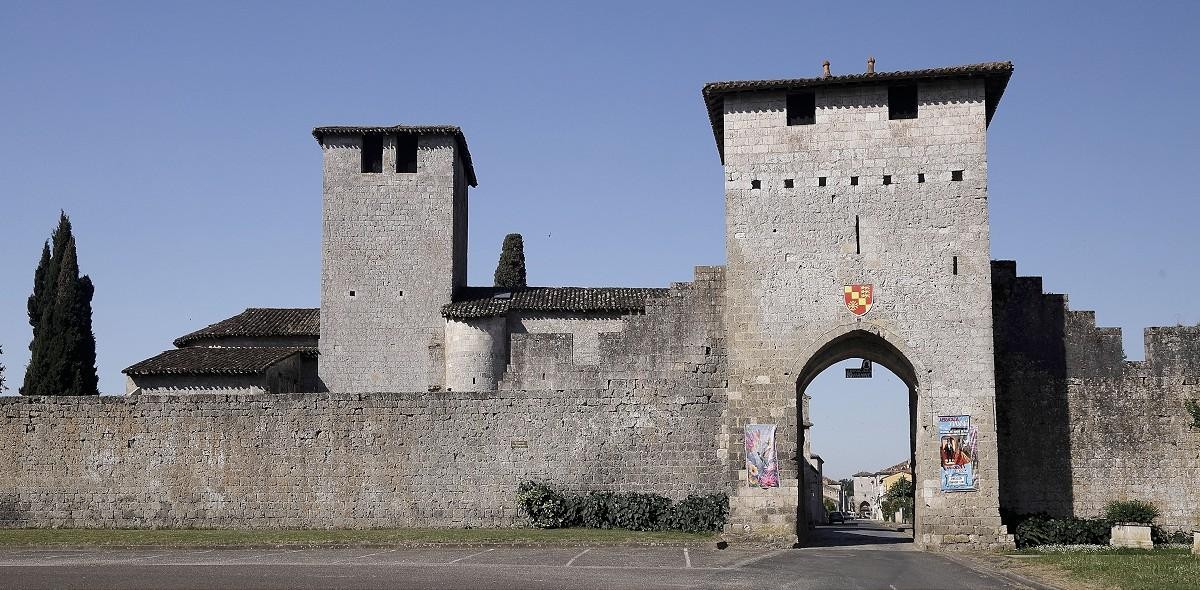 Bastides du Lot-et-Garonne : un modèle d'urbanisme qui inspire le Cameroun